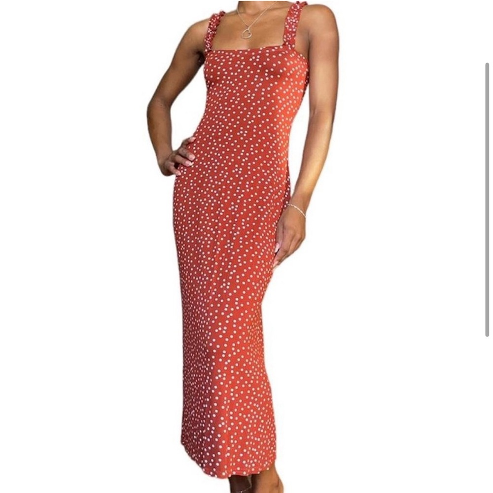 Prettylittlething Bodycon sundress red and white polkadot